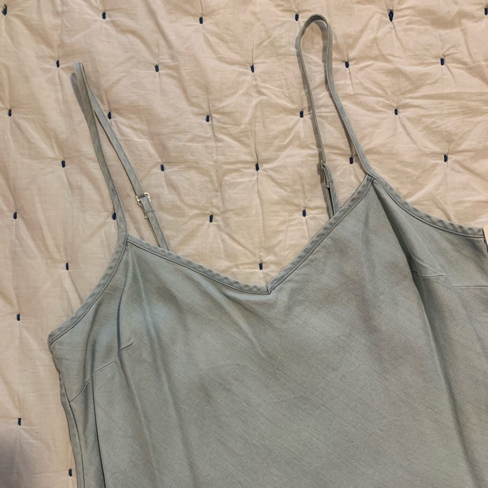 NWT GAP Chambray Tank Top - Picture 6 of 7